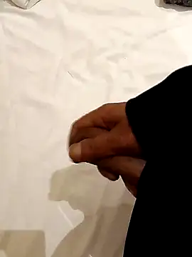 TheGentselect online show from April 26, 8:27 pm