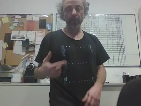 Petebulimia online show from July 9, 5:44 am