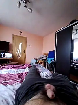 StephanSharp online show from February 15, 9:51 am