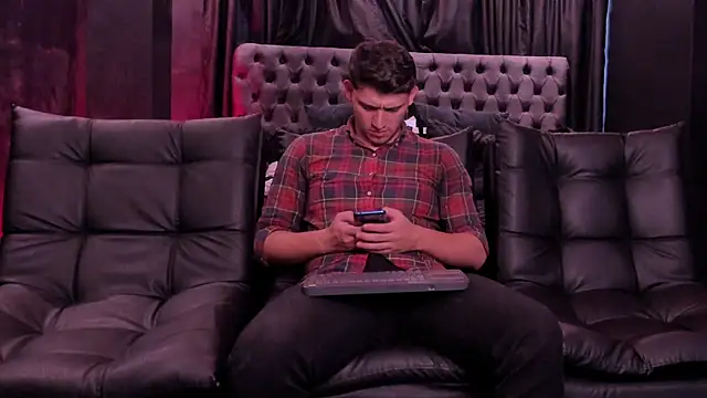 big  friends online show from May 12, 7:55 pm
