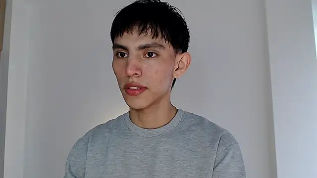 andrew courtzz online show from January 11, 9:18 pm