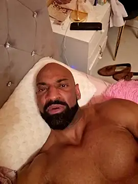 baddblake43 online show from February 27, 11:11 am