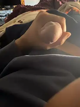 Mahmodkhaled21 online show from April 5, 11:29 am