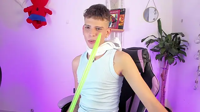 Jasson    online show from April 28, 7:51 pm