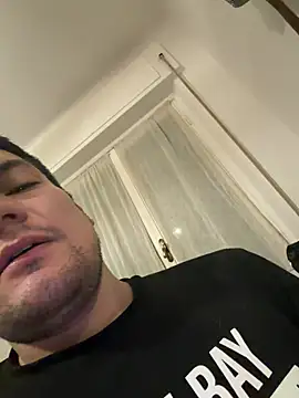 CharlyAlfa22 online show from February 15, 11:57 pm