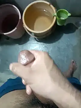 xhanm online show from April 26, 5:21 pm