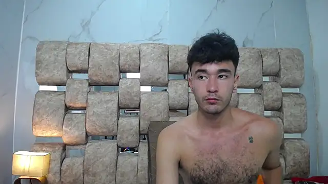 KathyAiden online show from April 29, 6:58 pm