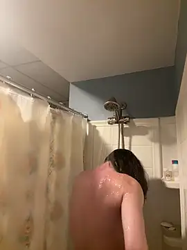 wecrulb online show from February 5, 1:56 am