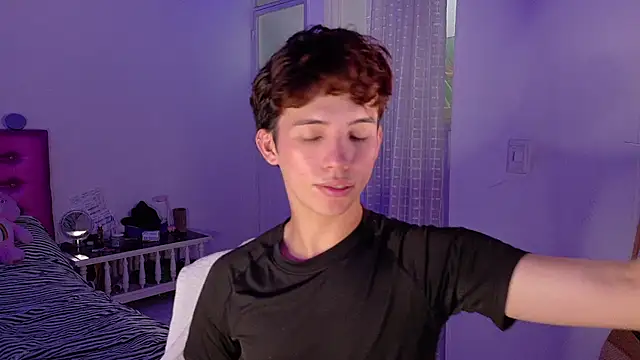 Dani Dancer online show from February 23, 10:00 pm