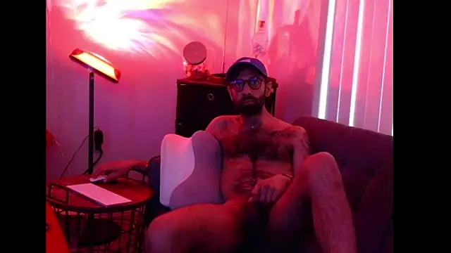 LilBrownPKB online show from December 22, 5:10 pm