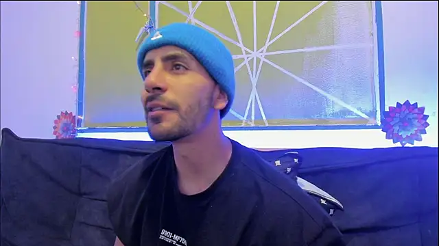 Lord Apolo online show from January 9, 2:00 pm