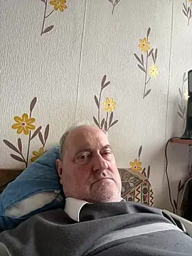 csikar online show from March 31, 12:40 pm