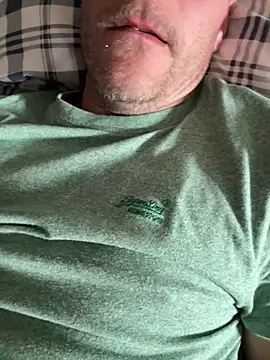 Manu1983el01 online show from April 18, 2:29 pm