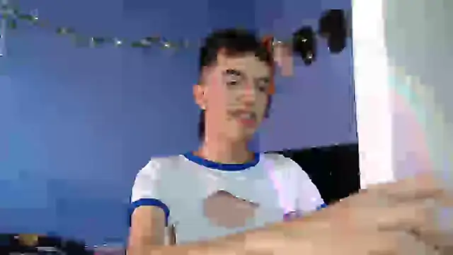 Juan Gomezz26 online show from July 13, 9:17 pm