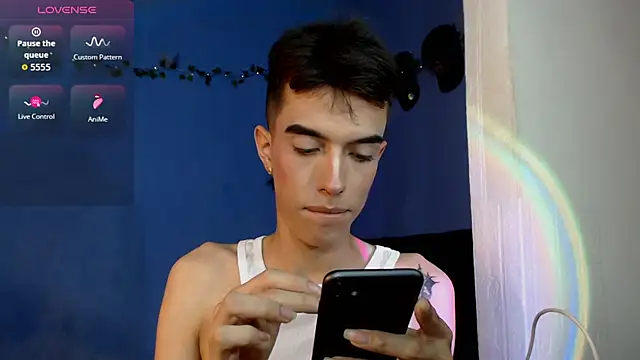 Juan Gomezz26 online show from June 22, 12:27 am