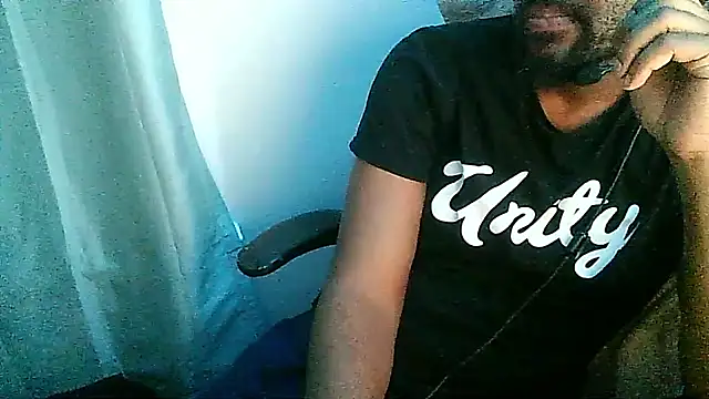 MrUnintentional online show from February 2, 6:23 am