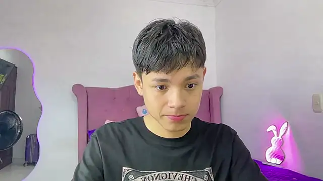 Andy Belier23 online show from April 24, 2:08 pm