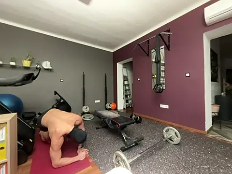 pet0873 online show from February 12, 5:02 am