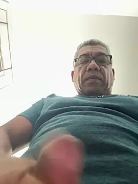 tigre6911 online show from July 10, 7:15 pm