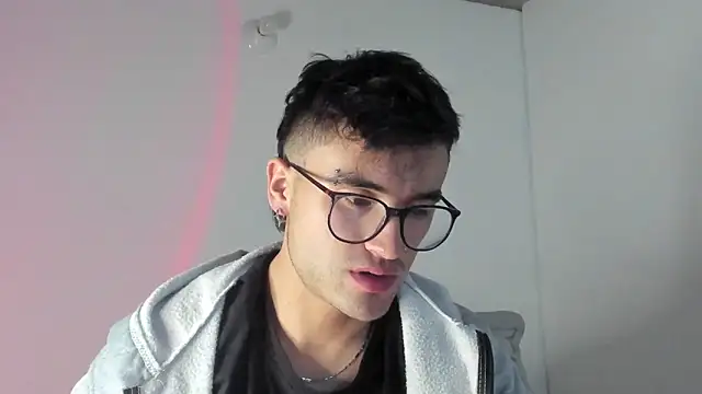 charlie dicker online show from February 16, 11:36 pm