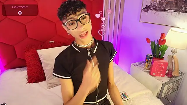 Owen JP online show from April 26, 2:53 am