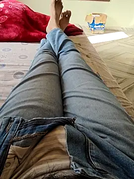 Tall7boy7 online show from December 19, 9:50 am