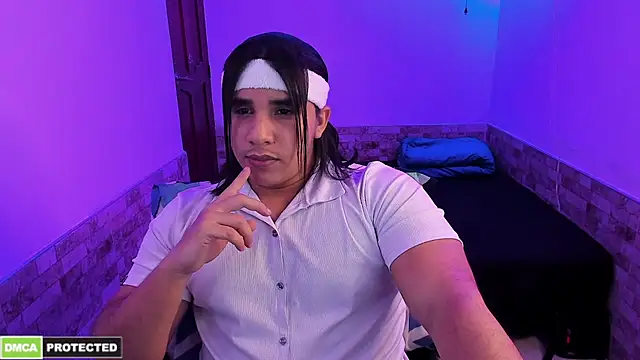 latinboyfit online show from April 26, 9:55 pm