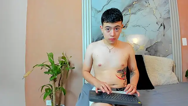 alex xhunter online show from January 16, 7:16 pm