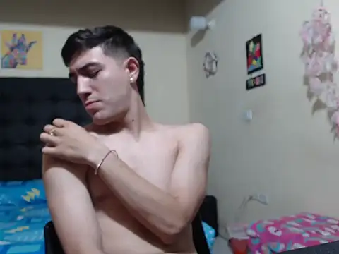 thiago collins9 online show from February 21, 7:37 pm