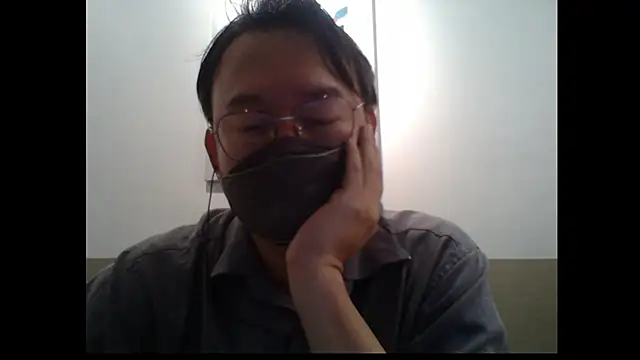 littlegoddyboy online show from January 8, 3:45 am