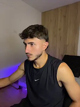 LIAM COLT online show from April 24, 12:13 am