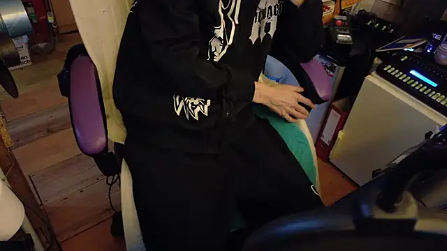 Gay-Versaut online show from January 16, 6:10 pm