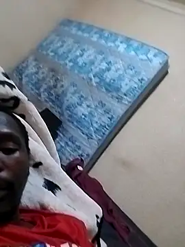 sphebless online show from April 3, 7:10 pm