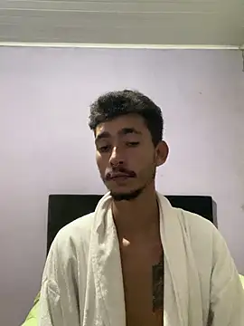 GuioficialBr online show from February 19, 10:39 pm