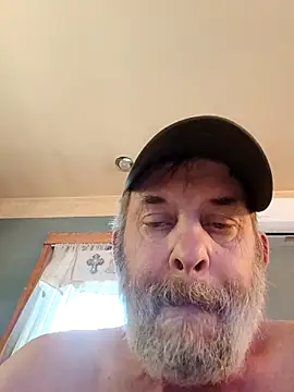 FragrantToe529 online show from May 11, 5:32 pm