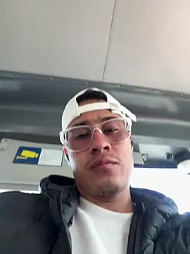 Latin Paisa Boy online show from March 4, 2:35 pm