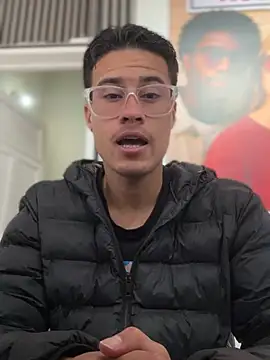 Latin Paisa Boy online show from March 25, 9:52 pm