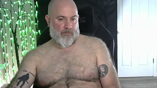 XJJ77x online show from March 6, 3:03 am