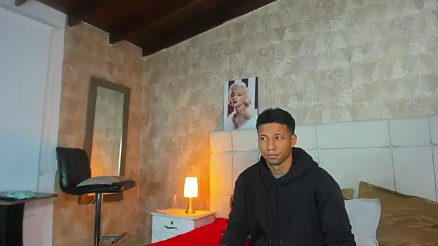 Liam Mush online show from April 23, 10:01 pm