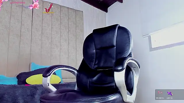 Liam Mush online show from March 16, 9:30 pm