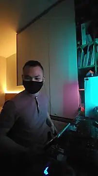 OnlyHand9x online show from February 23, 5:03 pm