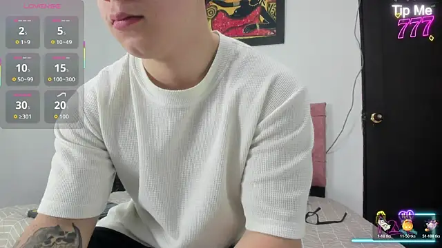Liam saint online show from June 8, 12:39 pm