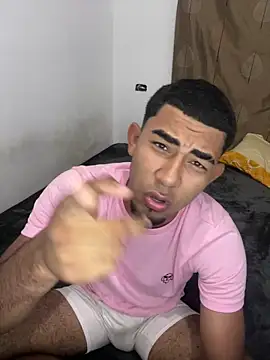 youngalexofficial online show from March 4, 4:30 am