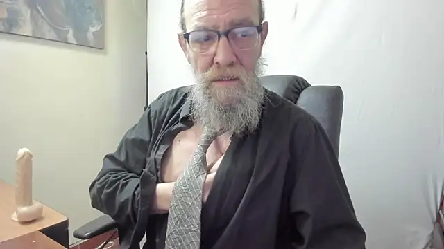 Uncle Hottie online show from March 7, 6:17 pm