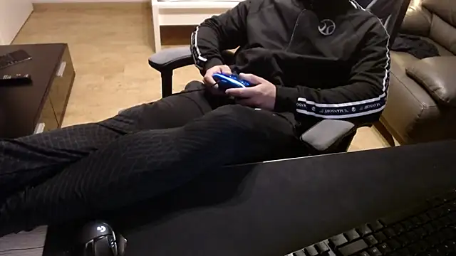 sensualman90 online show from January 11, 8:51 am