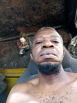 Negaomalinha1 online show from April 24, 3:25 pm