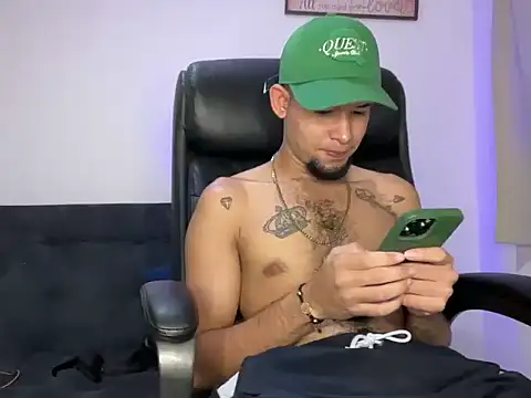 enyel 100 online show from January 14, 7:06 pm