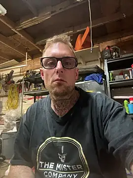 WIDBIGWHITECOCK online show from June 27, 4:26 am