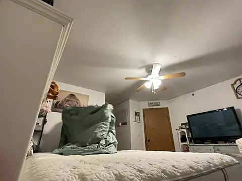 ScottyBighorn online show from March 22, 1:32 am