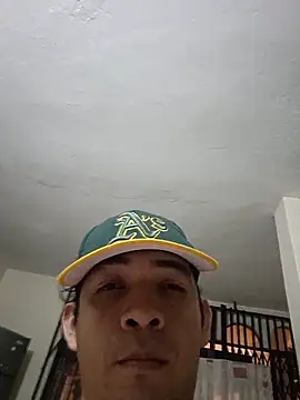 paladito01 online show from April 21, 6:08 am